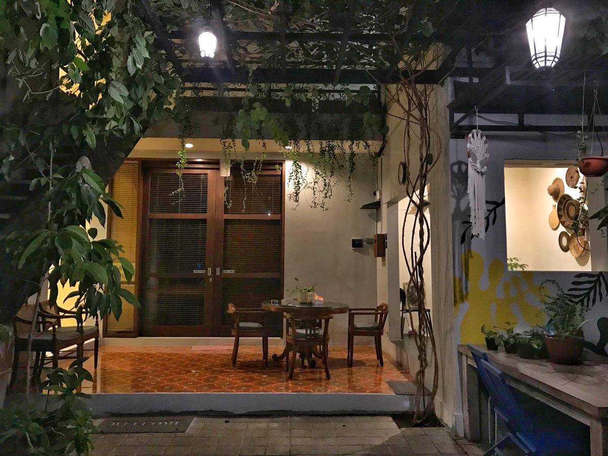 Matta Lodge Kuta Selatan Exterior photo
